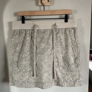 Athleta Cream skort